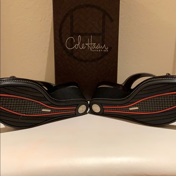 Shoes - Picture 4 of 7